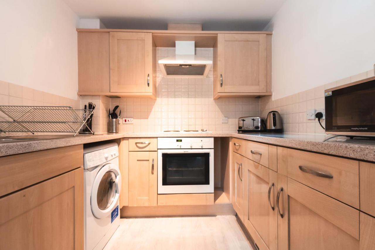 Best Price! 2 Bed City Centre - 4 Single Beds Or 2 Super King, Smart Tvs, Sofa Bed & Free Secure Parking Southampton Ngoại thất bức ảnh