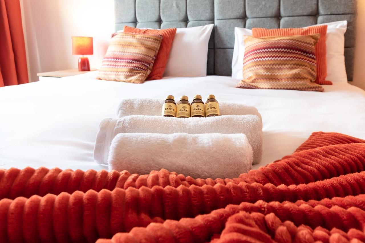 Best Price! 2 Bed City Centre - 4 Single Beds Or 2 Super King, Smart Tvs, Sofa Bed & Free Secure Parking Southampton Ngoại thất bức ảnh