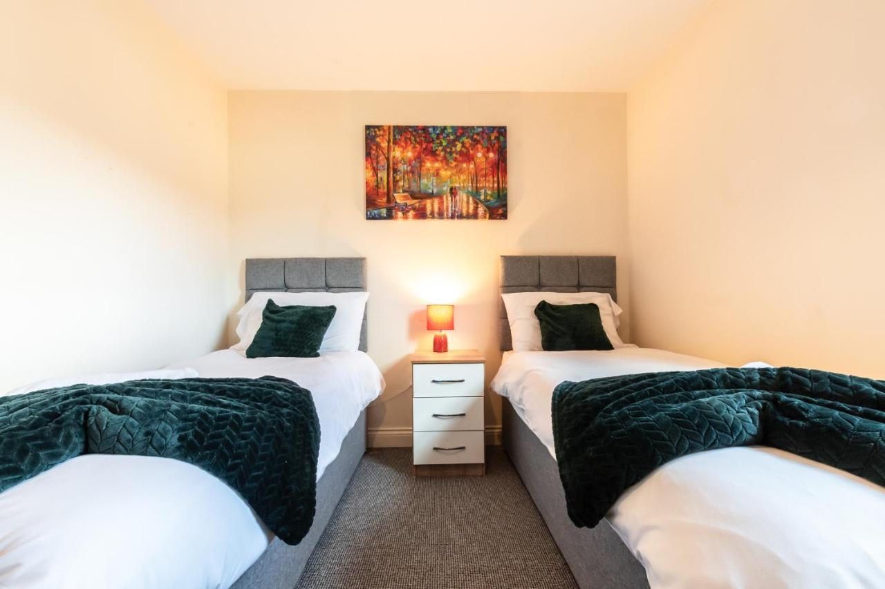 Best Price! 2 Bed City Centre - 4 Single Beds Or 2 Super King, Smart Tvs, Sofa Bed & Free Secure Parking Southampton Ngoại thất bức ảnh